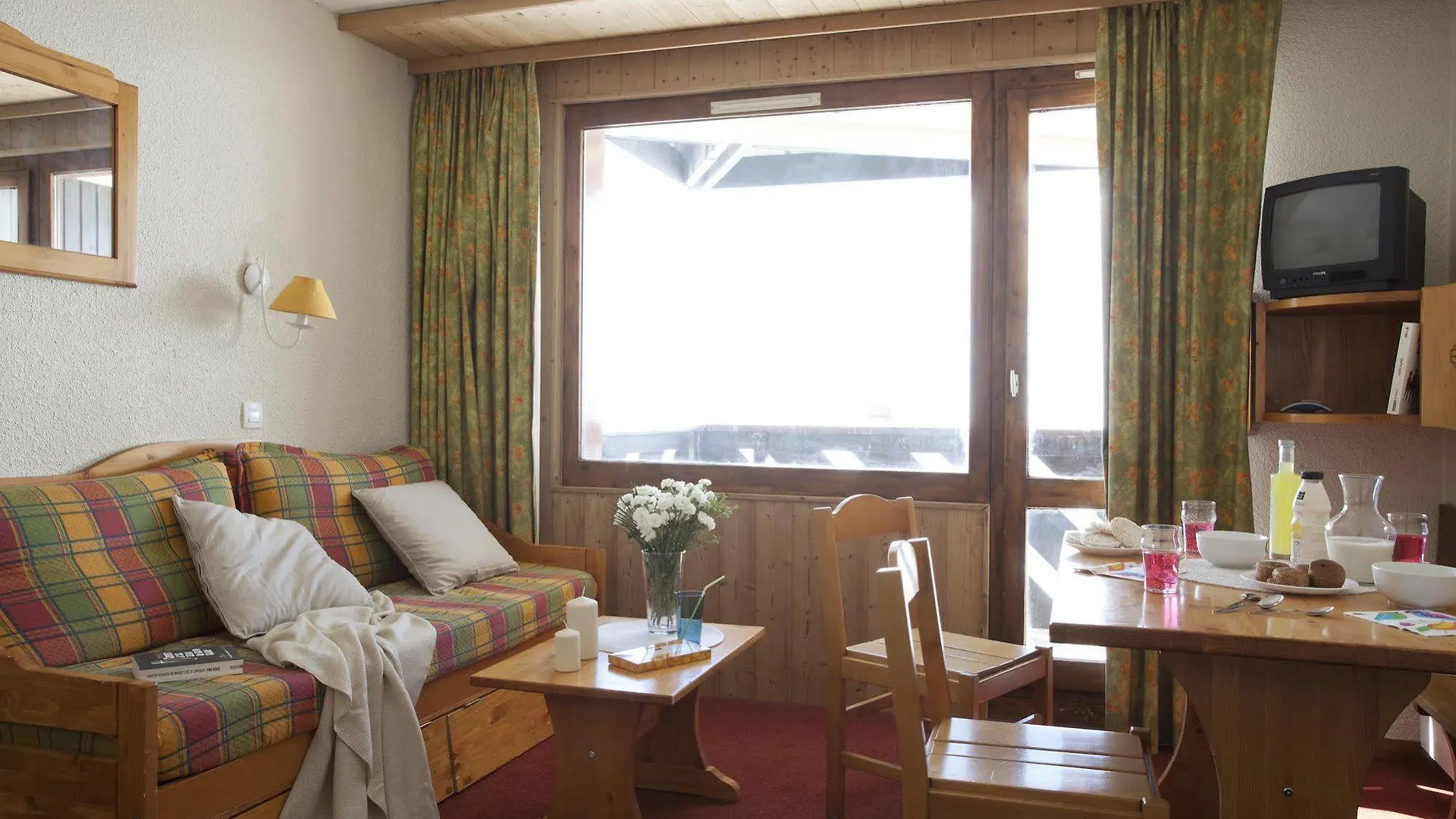 Residence Pierre Et Vacances Les Temples Du Soleil Val Thorens 0*,  France