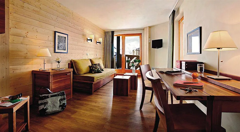 Residence Pierre Et Vacances Les Temples Du Soleil Val Thorens 0*,
